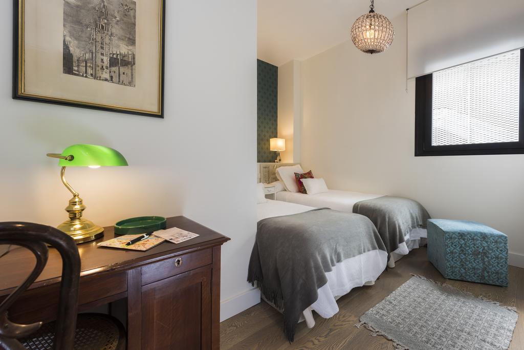 Genteel Santa Cruz Apartment Seville